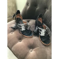 Airstep / A.S.98 Sandales excellent état Couleur Noir 4 Airstep / A.S.98 Sandales excellent état Couleur Noir -Promos Airstep / A.S.98 Boutique 21587426 500 B